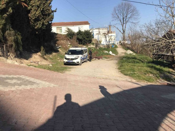 Sokak Ortasında Silahla Vuruldu