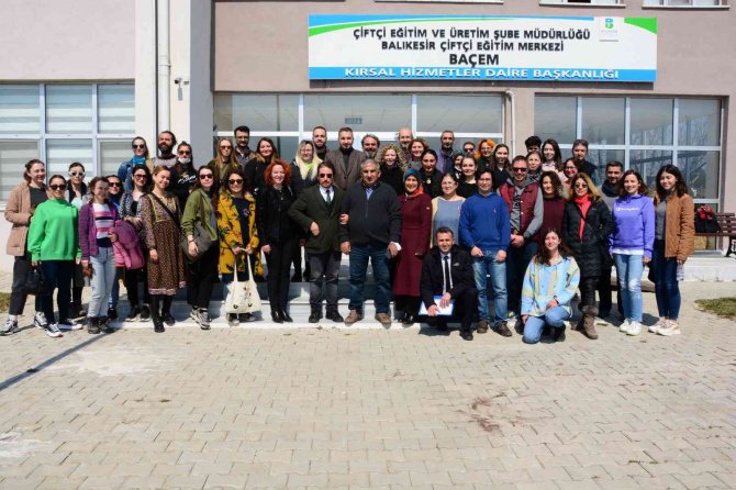 Balıkesir Tıbbı Ve Aromatik Bitki Yetiştiriciliği Eğitim Merkezi Oldu