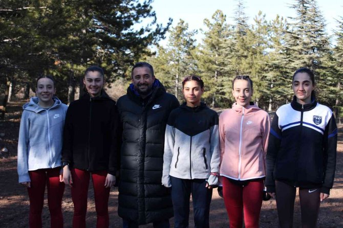 Altın Kızların Hedefi Türk Bayrağını Avrupa’da Dalgalandırmak