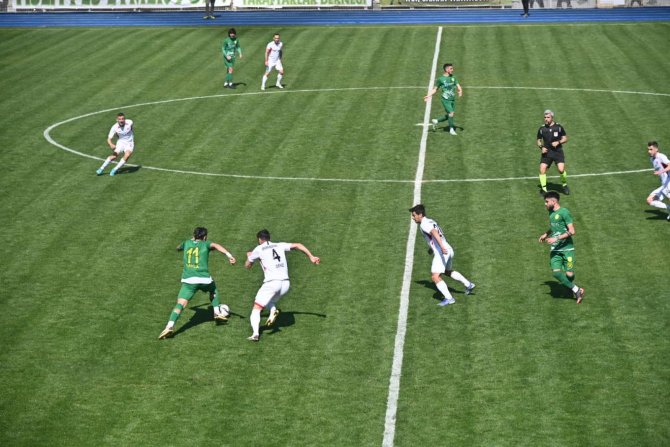 Tff 3. Lig: Osmaniyespor Fk: 0 - Bergama Belediyespor: 3
