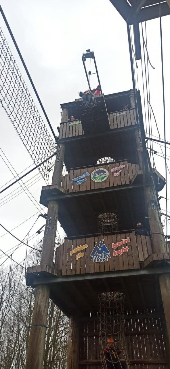 Öğretmenlere Doğa Yürüyüşü Kış Eğitimi Verildi