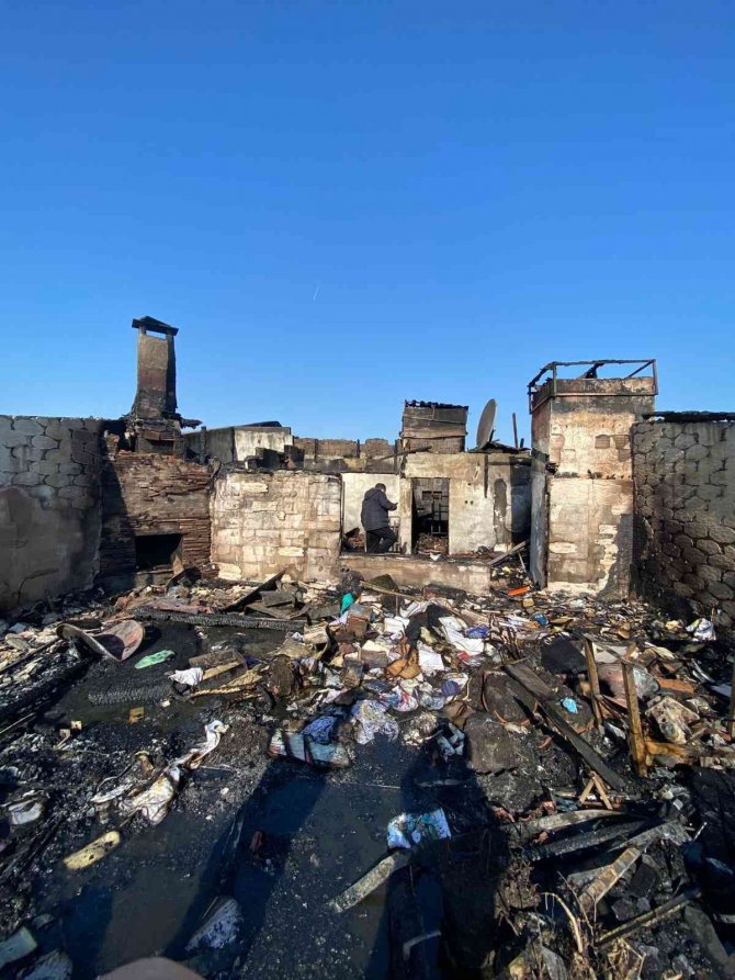 Tekirdağ’da Korkutan Yangında 1 Gözaltı