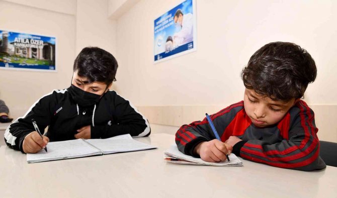 Matematik Kursuna Çocuklardan Yoğun İlgi