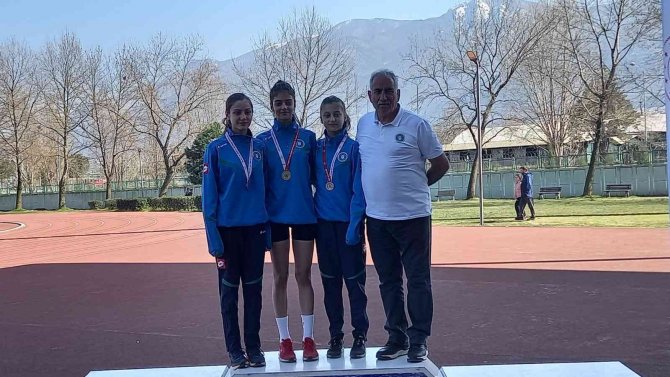 Büyükşehirli Sporculardan 10 Madalya