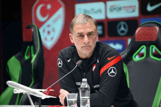 Stefan Kuntz: "Türkiye’nin İyiliği İçin En İyi Oyuncuları Seçmek Durumundayım"