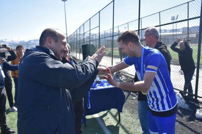 Afyonkarahisar’da Oynanan İşitme Engelliler Futbol Maçları Sona Erdi