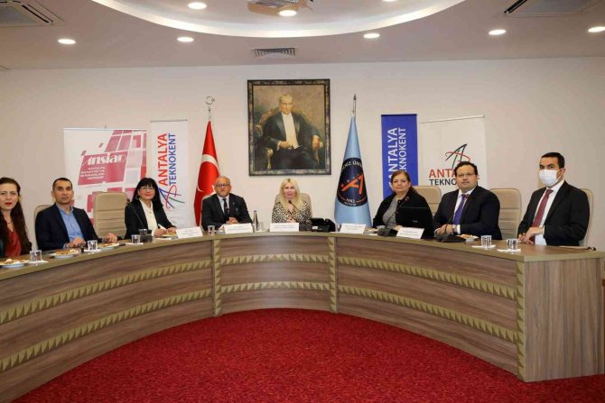 İ̇ş Fikirleri Ve Sermaye Buluşuyor