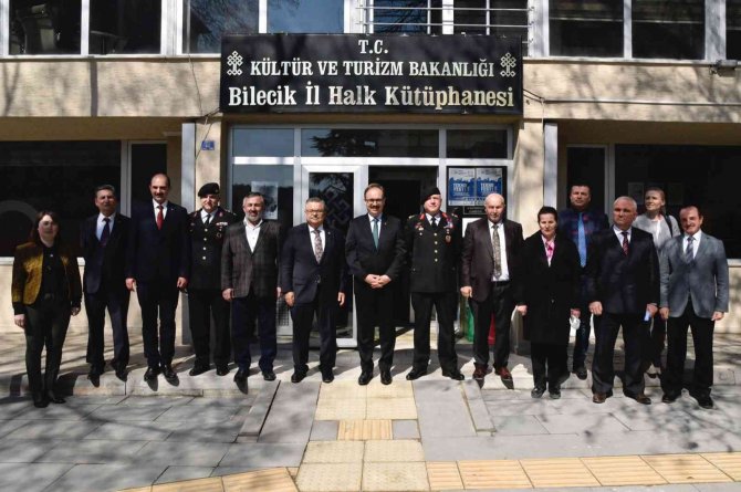 Bilecik’te Yılın Okurları Ödülleri Sahiplerini Buldu
