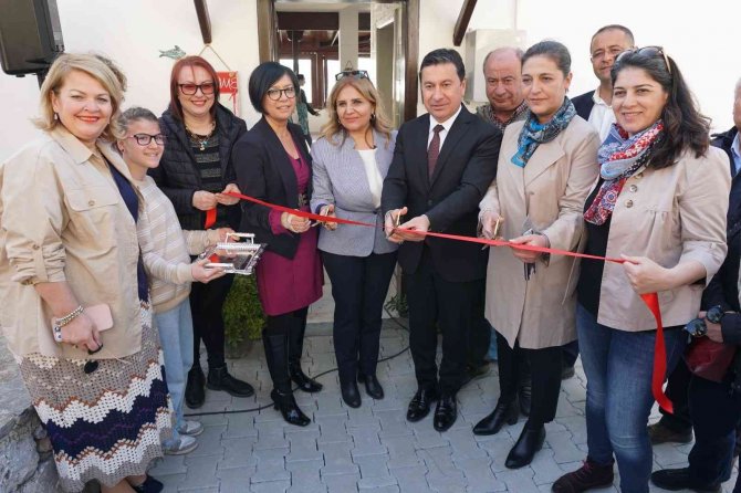 Kumbahçe Kurs Merkezi Törenle Açıldı