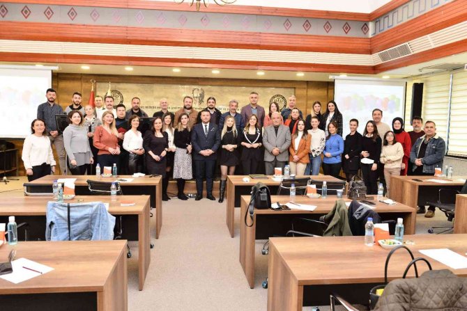 Dto’da ’Protokol Ve İ̇ş Kültürü’ Eğitimi Büyük İlgi Gördü