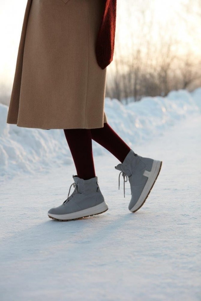 İ̇klim Krizine Dikkat Çekmek İçin Zorunlu Olmayan Işıklar Söndürüldü