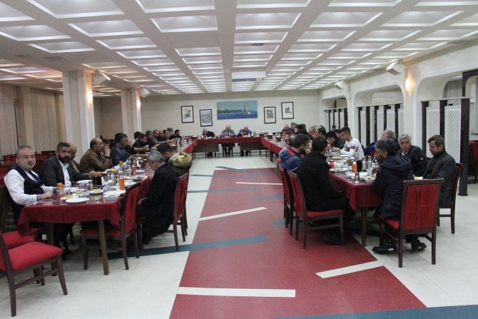 Küçükmeral ‘Adayım’ Dedi