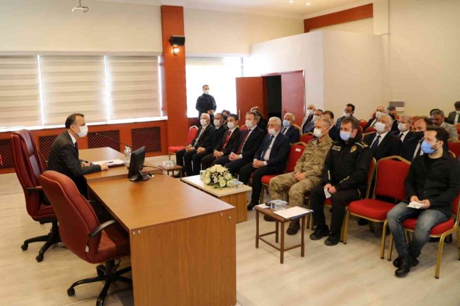 Gümüşhane’de Kadına Yönelik Şiddetle Mücadele Toplantısı Yapıldı