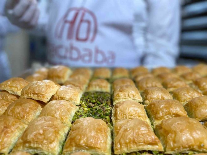 Tatlı Fiyatlarına Gelen İndirim Beraberinde Hile Getirdi