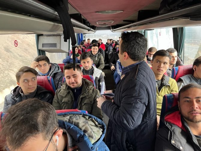 Sıla Öğrenci Yurdunda Kalan Öğrenciler, Ilgaz Dağı’nı Gezdi