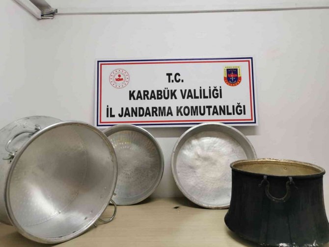 Karabük’te Köylere Dadanan Kablo Ve Bakır Hırsızları Tutuklandı