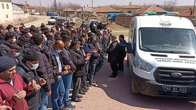 Ensesinden Vurularak Öldürülen Şeyma Toprağa Verildi