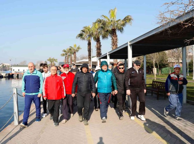 Körfezliler Sağlık Yaşam Yürüyüşünde Buluştu