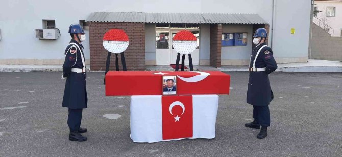 Kalbine Yenilen Astsubayın Naaşı Törenle Memleketine Gönderildi