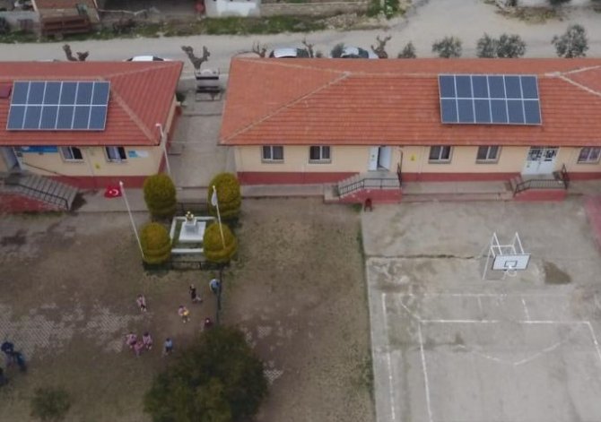 Sarıgöl’deki Çavuşlar İ̇lkokulu Elektriğini Güneşten Sağlayacak