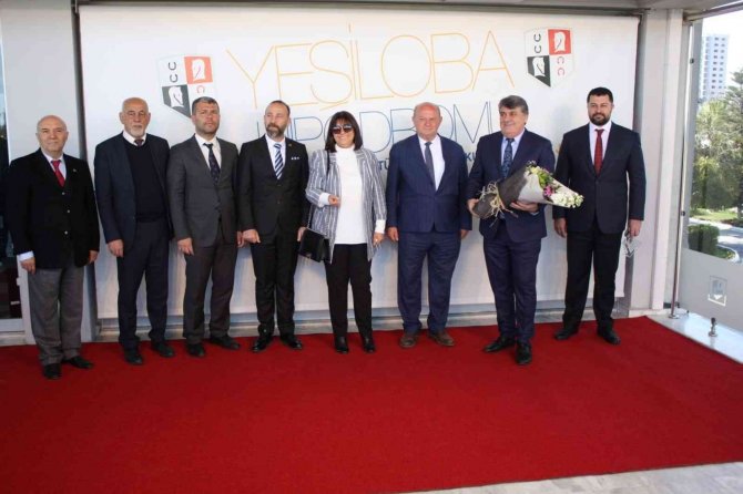 Çgc Koşusunu "Bebesha" Kazandı