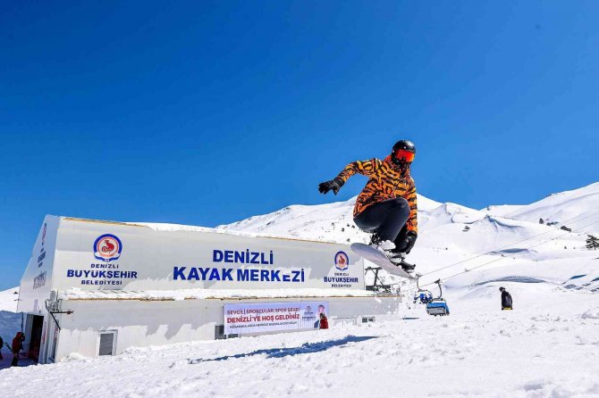 Denizli’de Kayak Sezonu Uzadı
