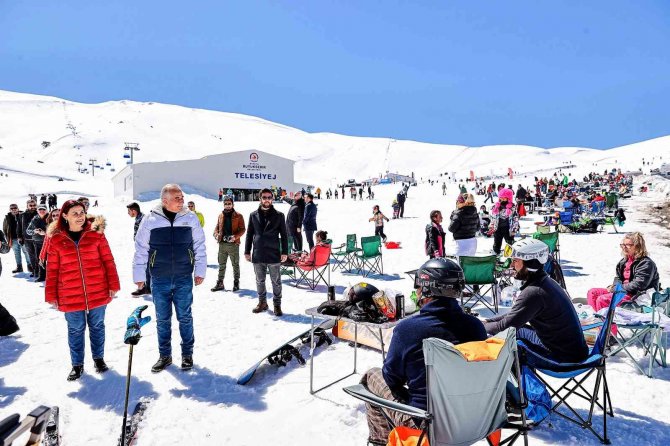 Denizli’de Kayak Sezonu Uzadı