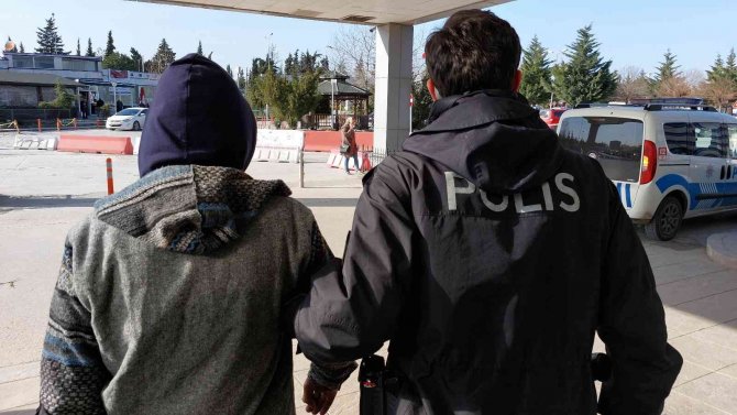 Hastanede Annesini Darp Ettiği İddia Edilen Şahıs Gözaltına Alındı