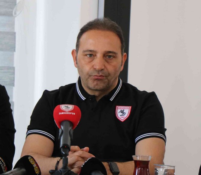 Fuat Çapa: “İ̇lk 6 Hedefi İçin, Kalan 9 Maç Çok Önemli”