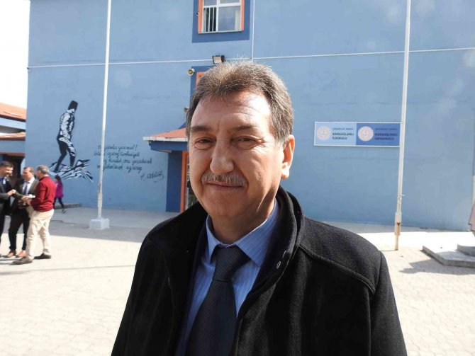 Mehmet Akif’i Örnek Alan Öğrencilere Jandarmadan Şilt