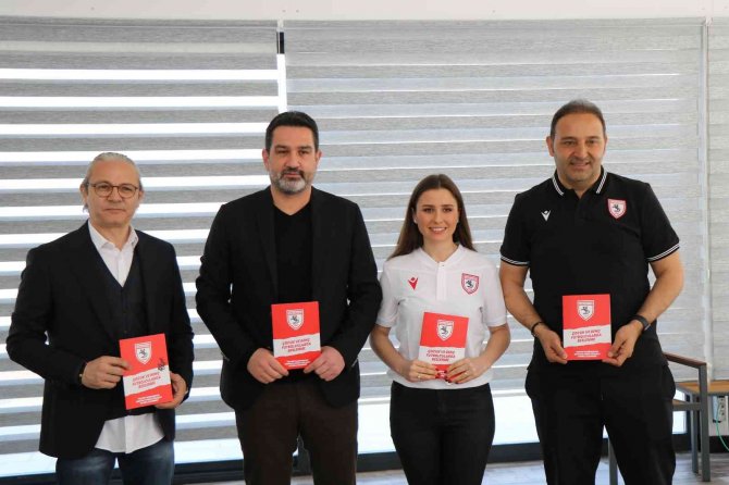 Samsunspor’dan Futbol Akademilerine Beslenme Kitapçığı