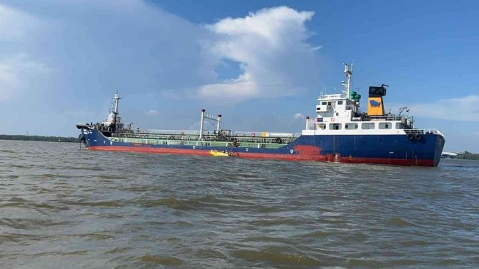 Tayland’da Petrol Tankeri Patladı: 1 Ölü