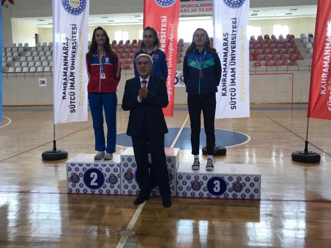 Mskü Oryantiring Takımı Kürsüde