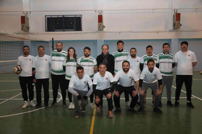 Başkale’de ‘Kurumlar Arası Voleybol Turnuvası’ Başladı