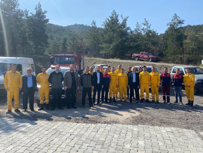 Taşova’da Orman Haftası’nda Fidan Diktiler