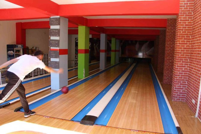 İ̇nandılar, Azmettiler, Türkiye Bowling Şampiyonu Oldular