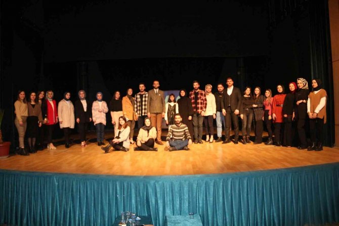 Tatvan’da ‘Diksiyon Eğitimi Atölyesi’ Kursu