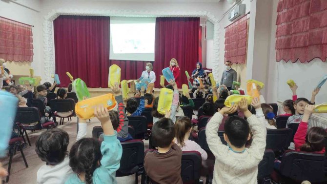 Yıldırım’da Bir Günde 3 Bin 500 Kişiye Eğitim