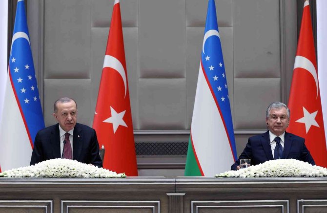 Cumhurbaşkanı Erdoğan: “Atacağımız Ortak Adımlarla Özbekistan’la Ticaret Hacmimizi 10 Milyar Dolar Seviyesine Çıkaracağız”