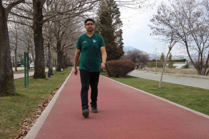 Kurduğu Takımında Forma Giyemeyince 6 Ayda 61 Kilo Verdi