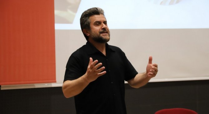 Dpü’de, “Beden Eğitimi Ve Spor Öğretmeni” Konulu Konferans