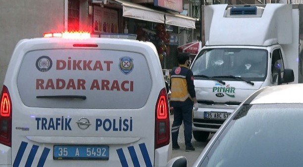 İ̇zmir’de Kamyonetin Çarptığı 3 Yaşındaki Çocuk Hayatını Kaybetti