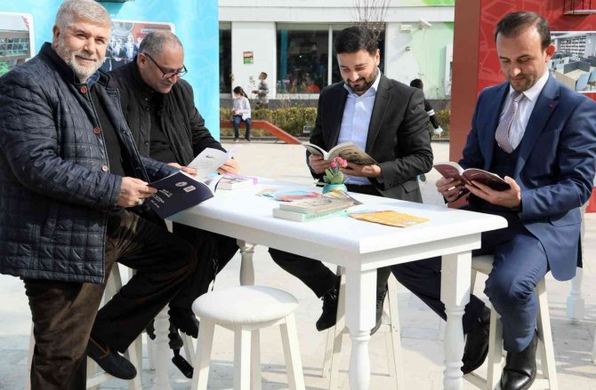Kağıthane’de ‘Kitap Tadım Günleri’ Başladı
