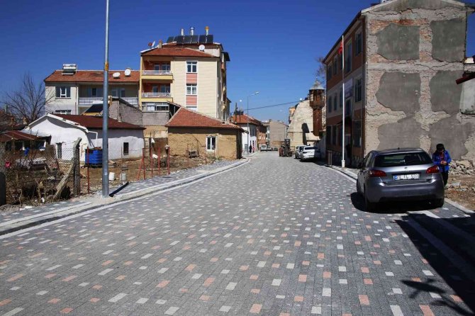 Karaman’da Alt Ve Üst Yapı Çalışmaları Devam Ediyor