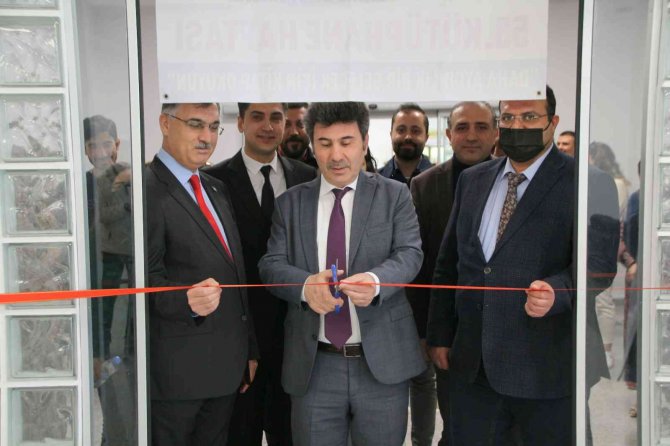 Üniversitede Kütüphane Haftası Açılış Töreni Gerçekleştirildi
