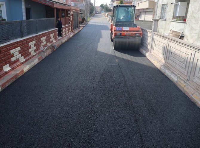 Çamlıtepe’ye Sıcak Asfalt Yapıldı