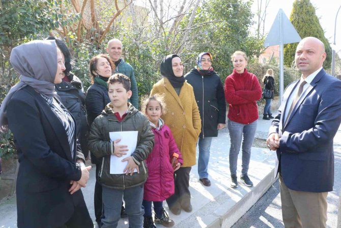 Manisa’yı Güzelleştirmeye Devam Ediyorlar