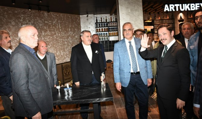 Nusaybin’de Artukbey Kahve Şubesi Açıldı