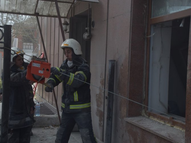 Mikolayiv’de Vurulan Valilik Binasında 7 Kişi Öldü, 22 Kişi Yaralandı