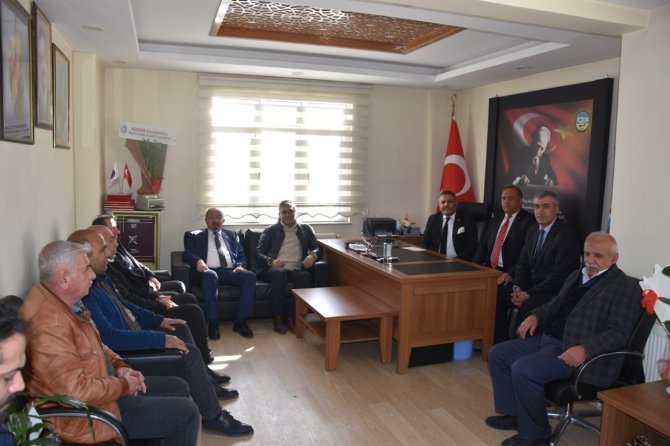 Başkan Sadıkoğlu: “Akaryakıt Zamları Esnafın Belini Büküyor”